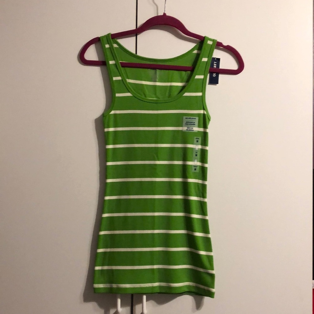 Women’s Old Navy tank size M